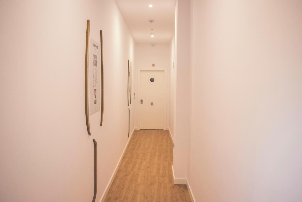 Apartamentos Puerta Sevilla ヘレス エクステリア 写真